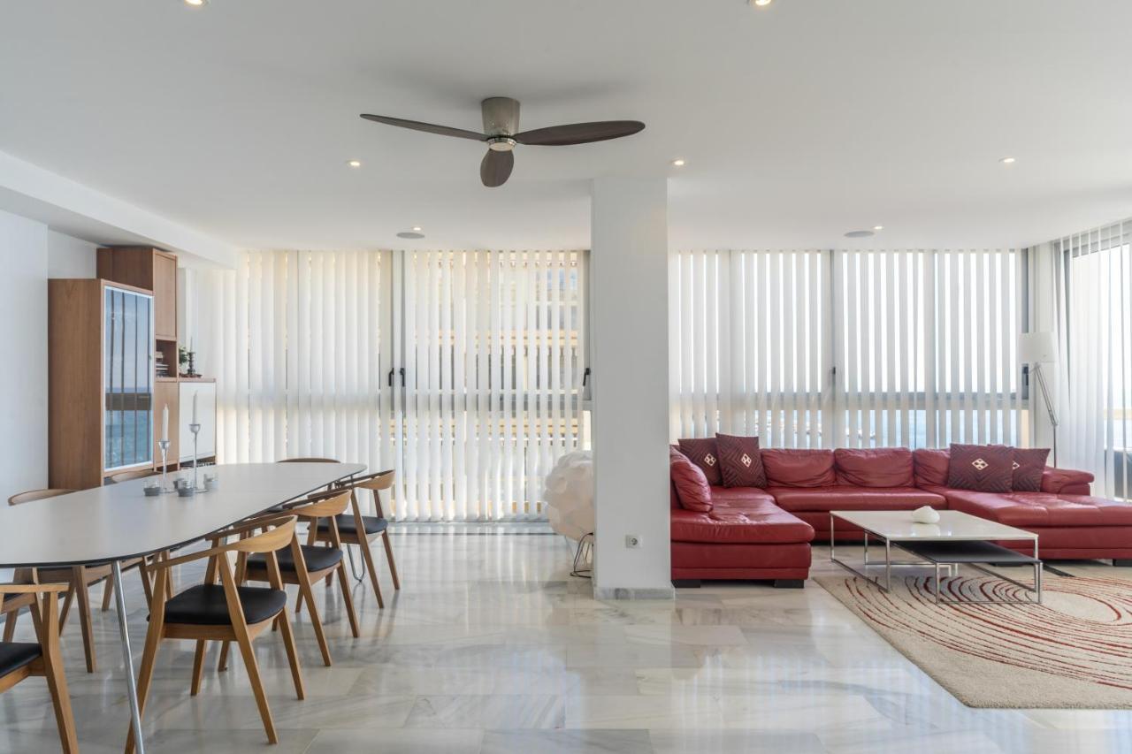 Unique First Line Apartment มาร์เบยา ภายนอก รูปภาพ